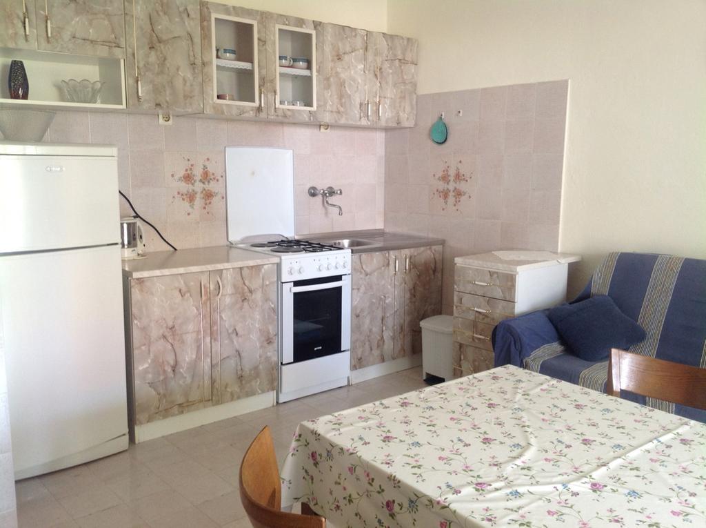 Apartments Radulovic Biograd Na Moru Cameră foto